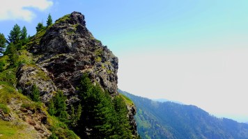 mountain-rocks-nature-sky-157758